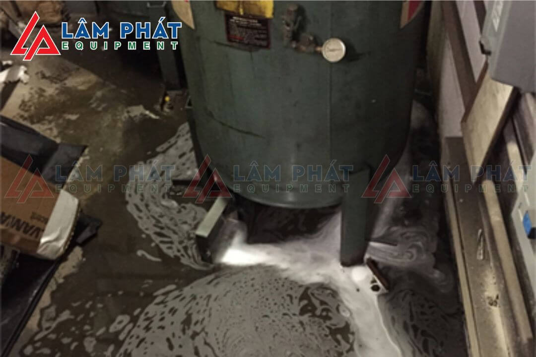 Tại sao trong máy nén khí lại có nước