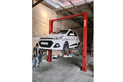 CẦU NÂNG 2 TRỤ GIẰNG TRÊN BRIGHT BETA 40BE