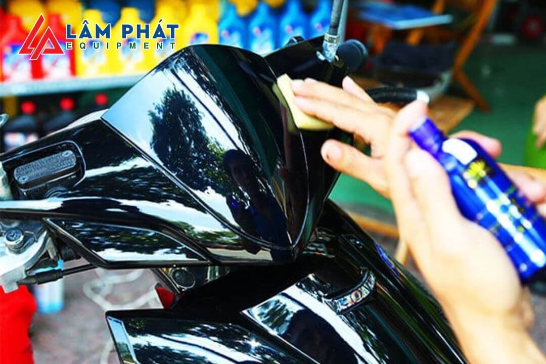 dung dịch đánh bóng xe máy
