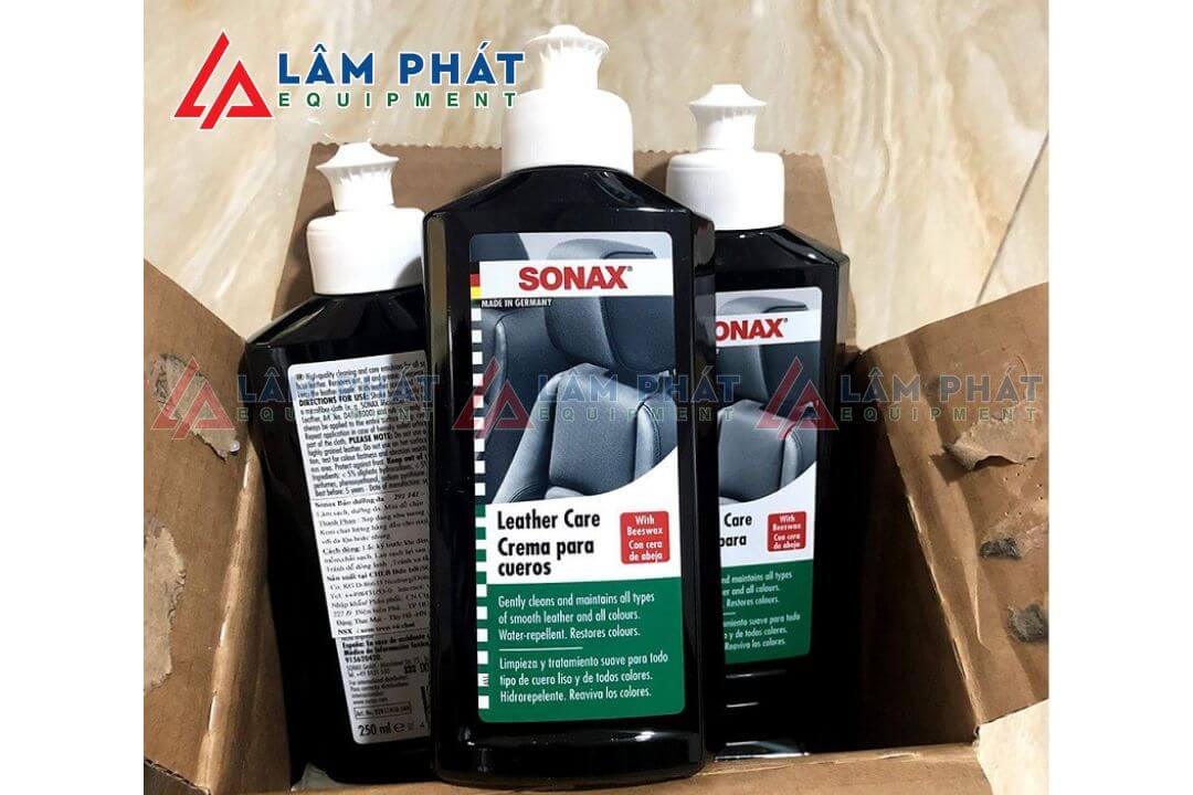 Dung dịch vệ sinh ghế da ô tô Sonax Leather Care