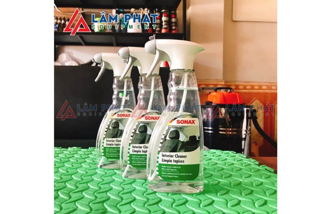 Chai vệ sinh nội thất Sonax