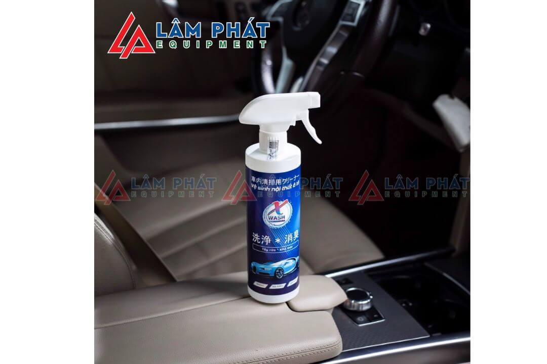 Dung dịch vệ sinh taplo xe hơi Astonish