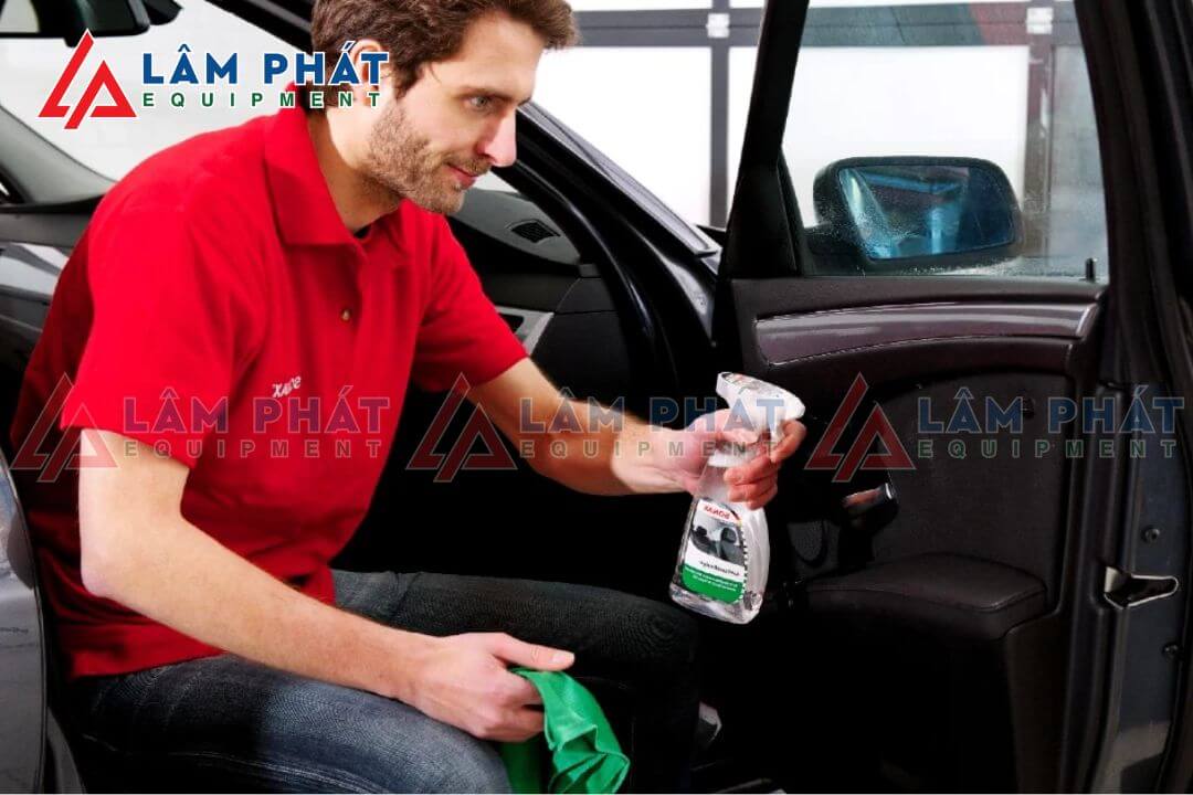 dung dịch vệ sinh nội thất ô tô