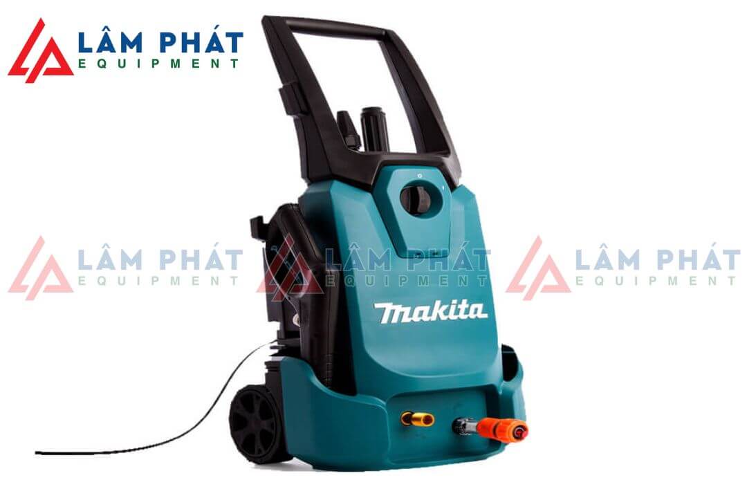 Máy rửa xe Makita