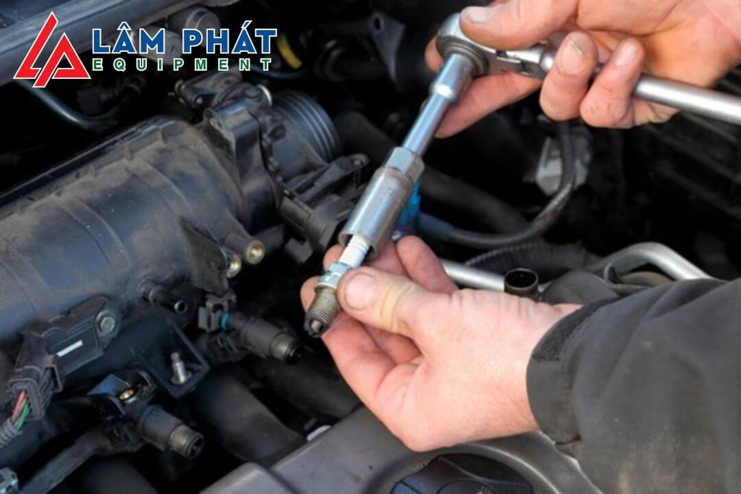 Hướng dẫn sửa chữa ô tô thay bugi