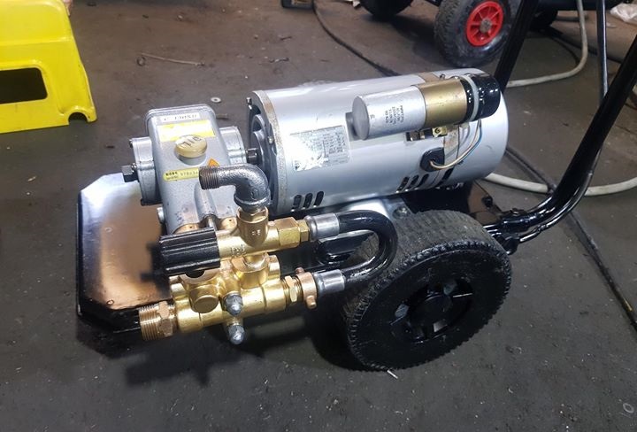 Lưu ý đến nơi phân phối khi mua máy bơm rửa xe Nhật bãi