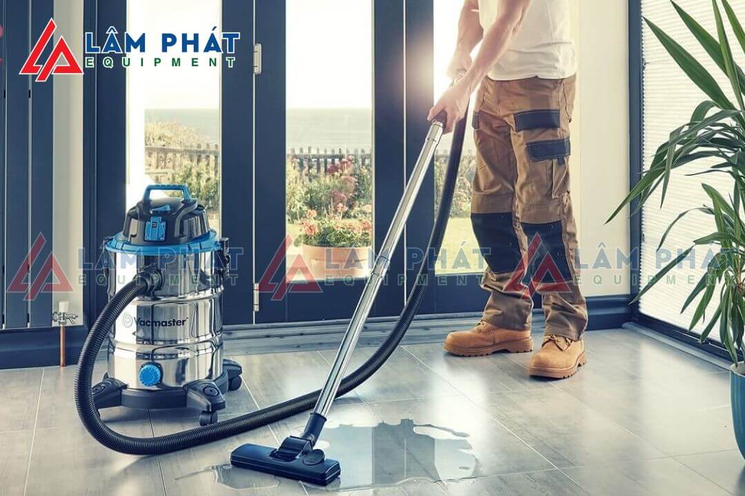 Máy hút bụi đa dạng nhiều tính năng