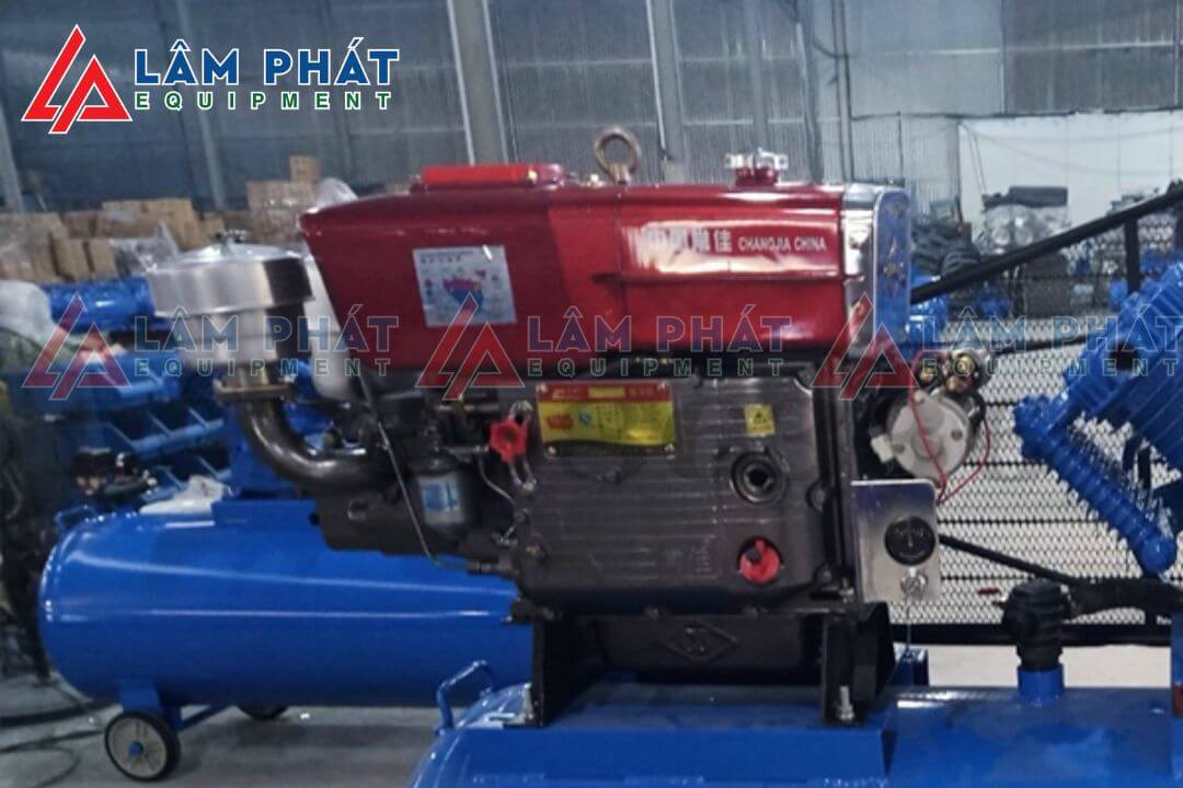 Động cơ chạy dầu Diesel thường có độ bền và độ tin cậy cao hơn so với động cơ xăng