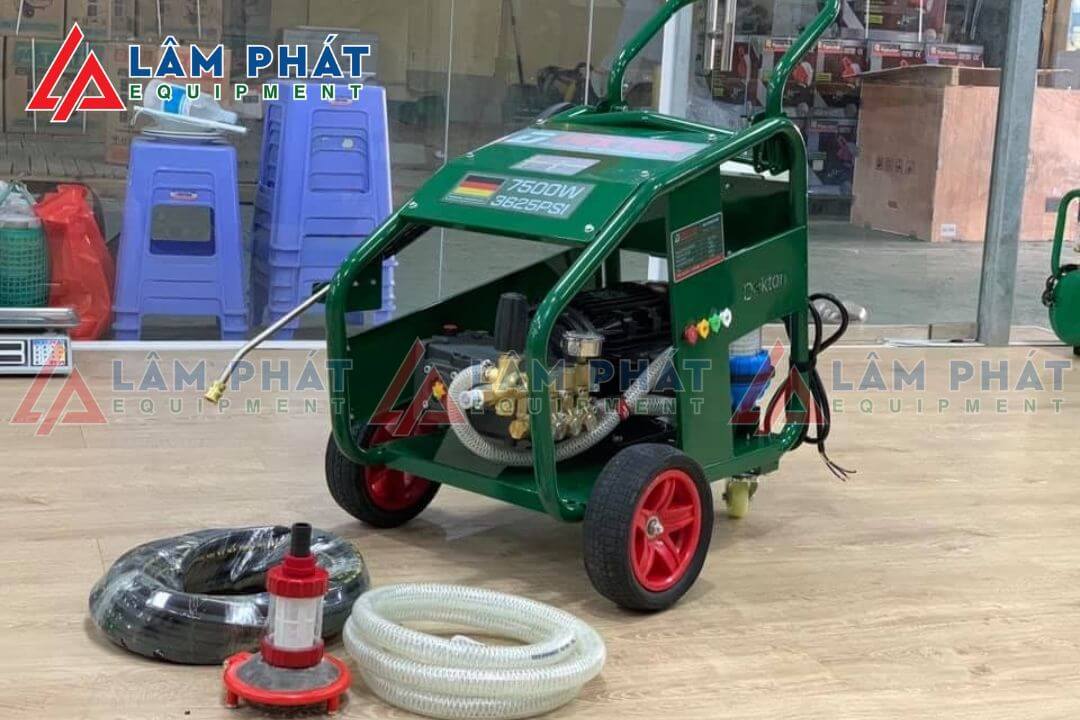 Máy rửa xe 3 pha Dekton DK- HP7500