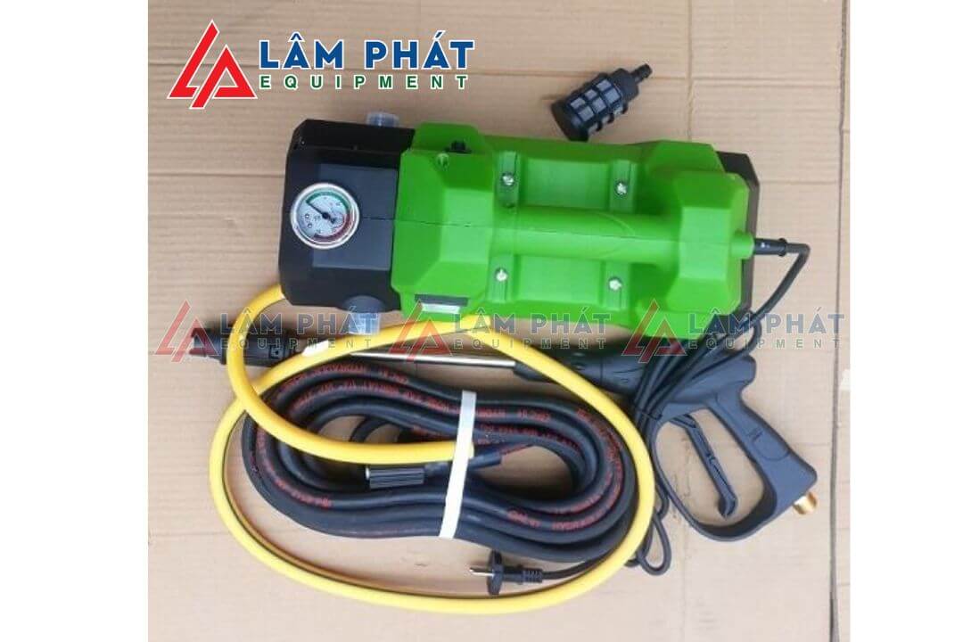 Máy rửa xe Chisu mini SU-380