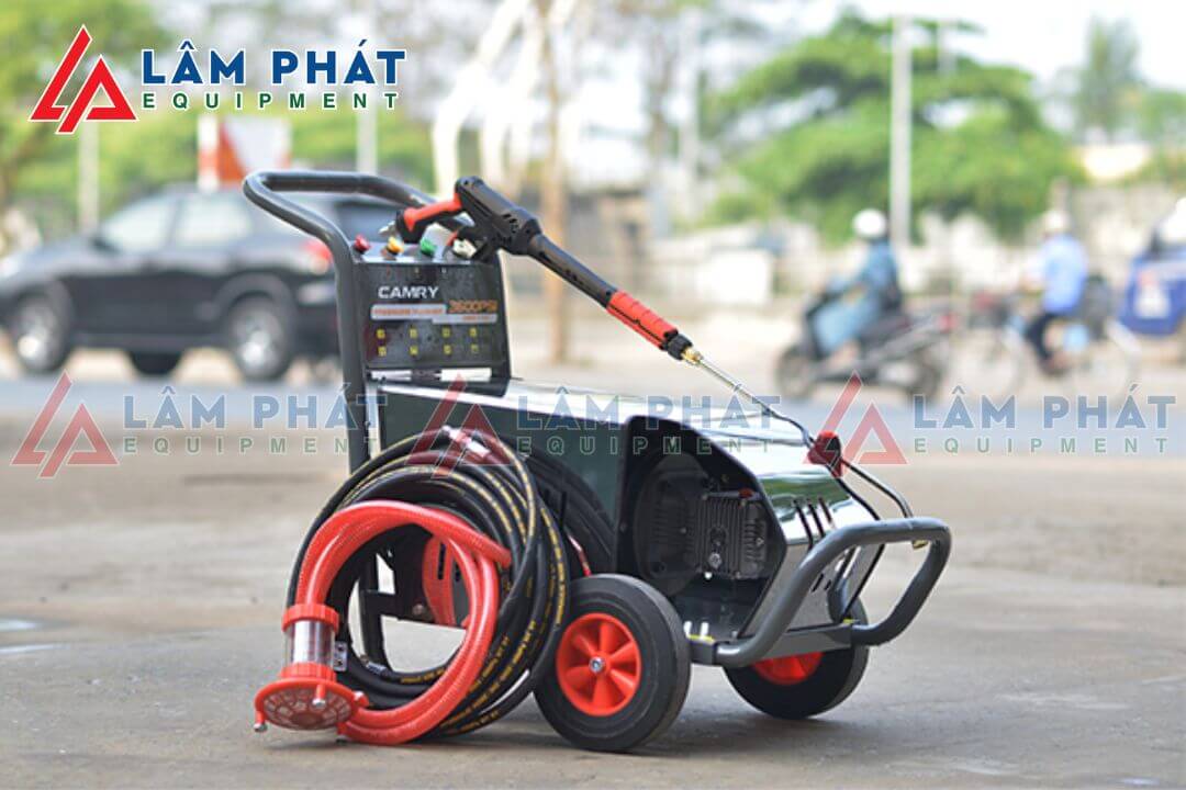 Máy rửa xe công nghiệp thương hiệu Camry