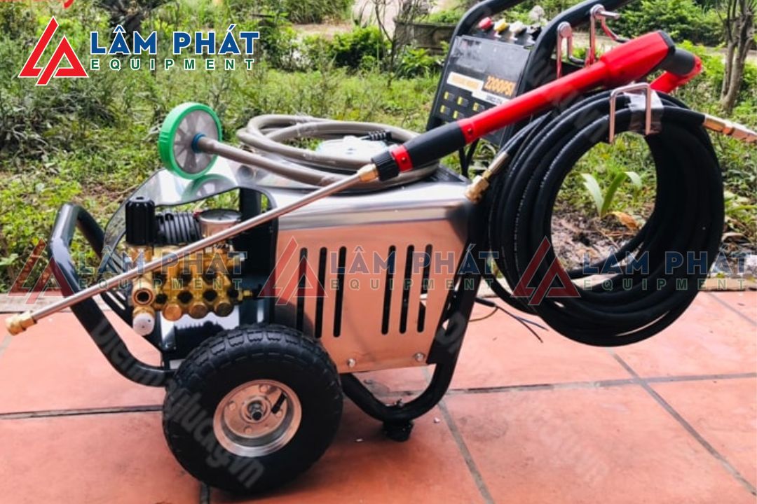 Máy rửa xe công nghiệp công suất lớn