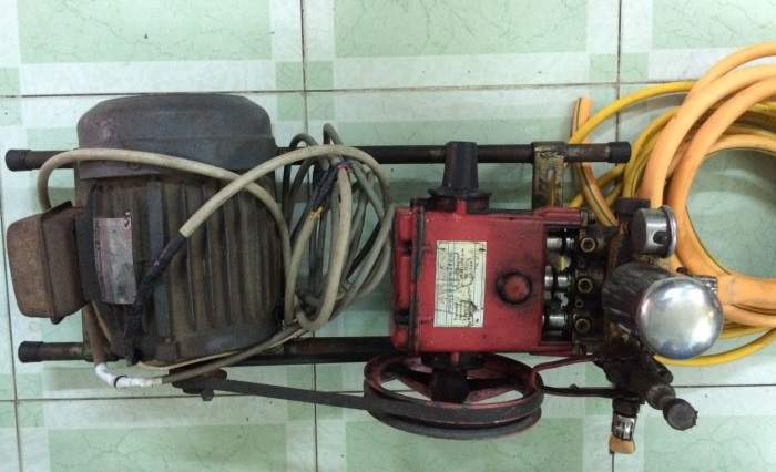 uu-va-nhuoc-diem-may-rua-xe-cu