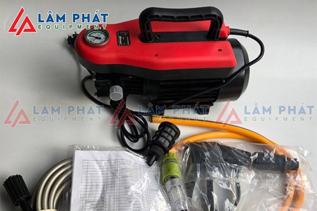 Bộ máy rửa xe Haloshi đầy đủ