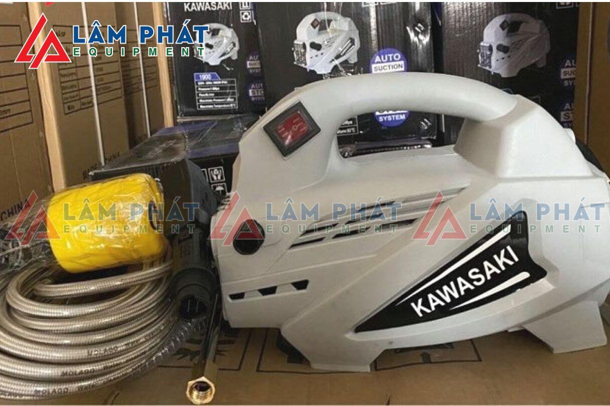 Máy rửa xe Kawasaki 1800w