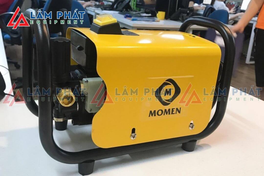 Máy rửa xe momen 2200w