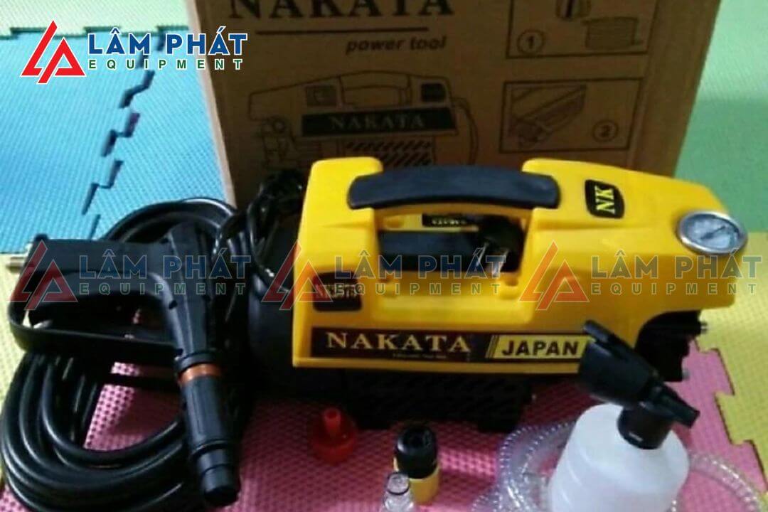 Máy rửa xe được thiết kế nhỏ gọn