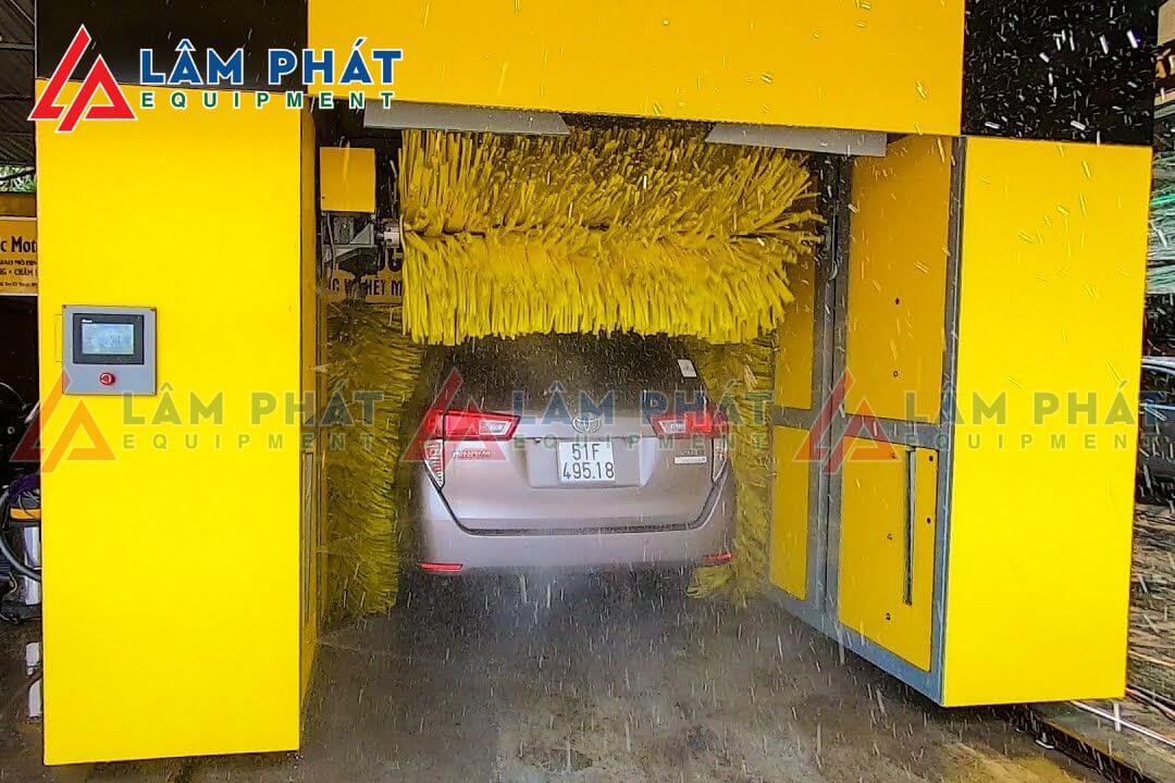 Hệ thống máy rửa xe ô tô tự động GO GO
