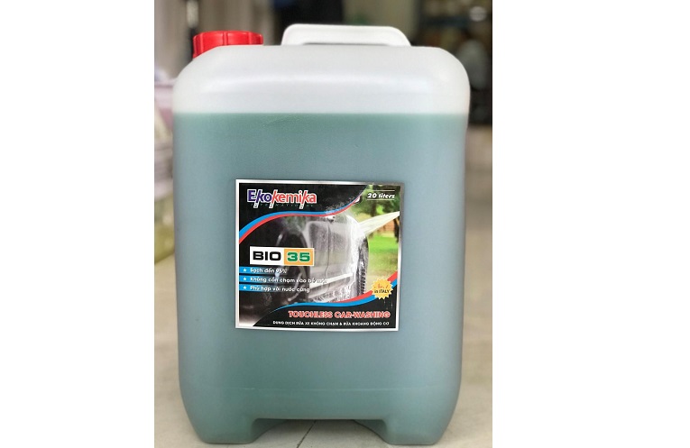 Nước rửa xe chuyên nghiệp sử dụng cho bình phun bọt tuyết