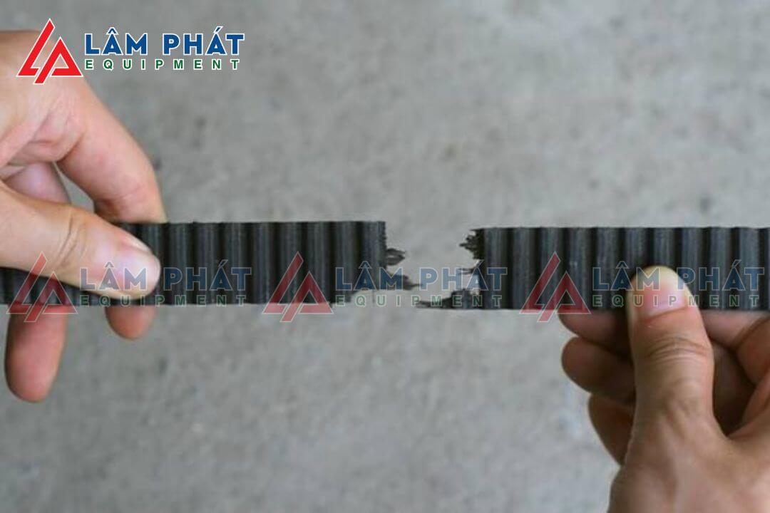 Dấu hiệu xe bị đứt dây curoa xe tay ga